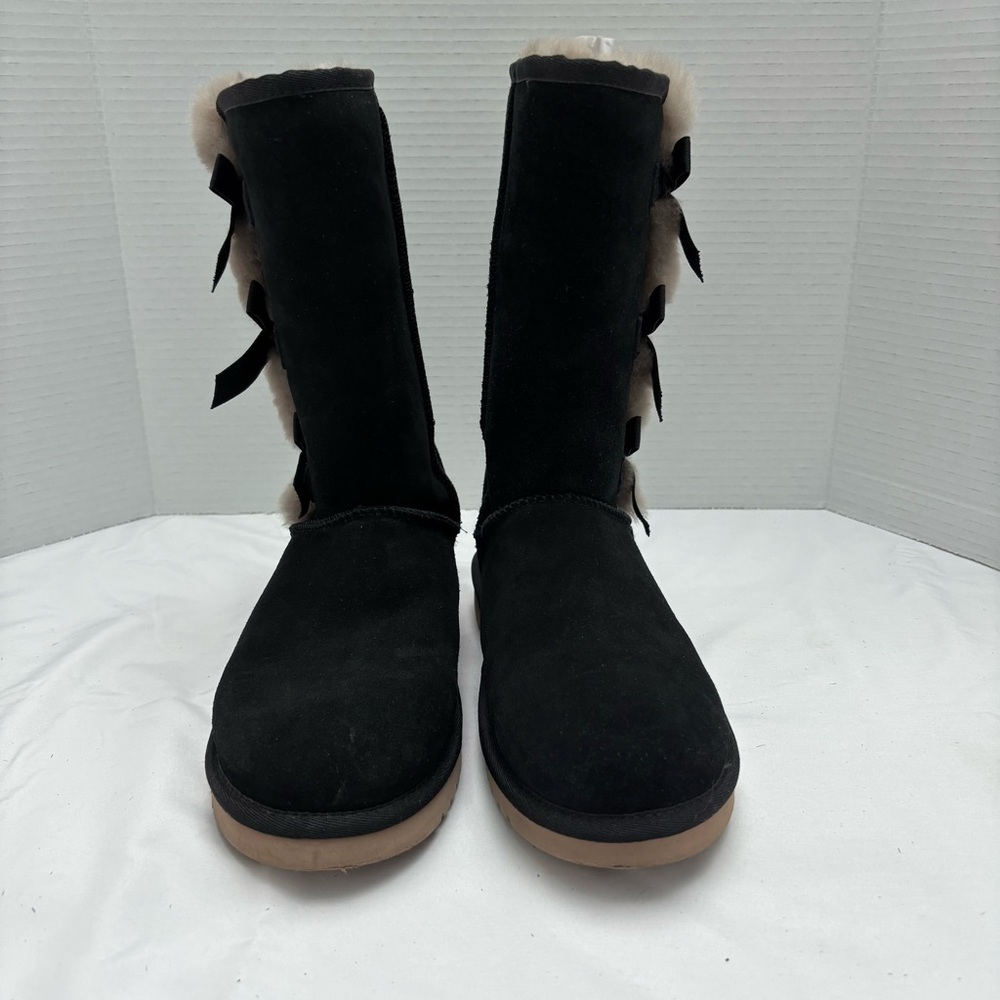 New Koolaburra Victoria Boots Black Suede Faux Fur Lining